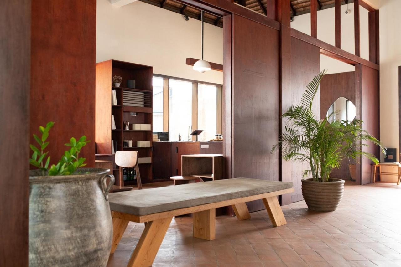 Le Sen Boutique Hotel Луанг Прабанг Екстериор снимка