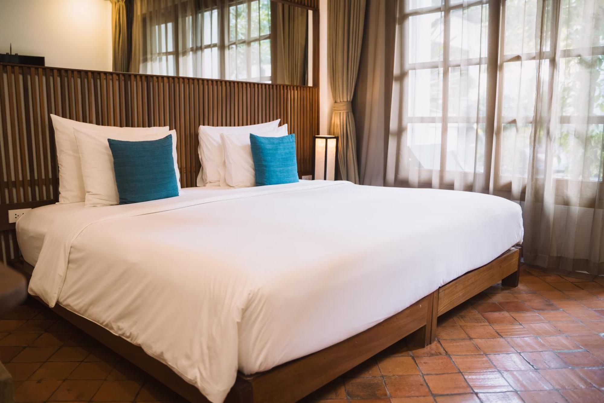 Le Sen Boutique Hotel Луанг Прабанг Екстериор снимка