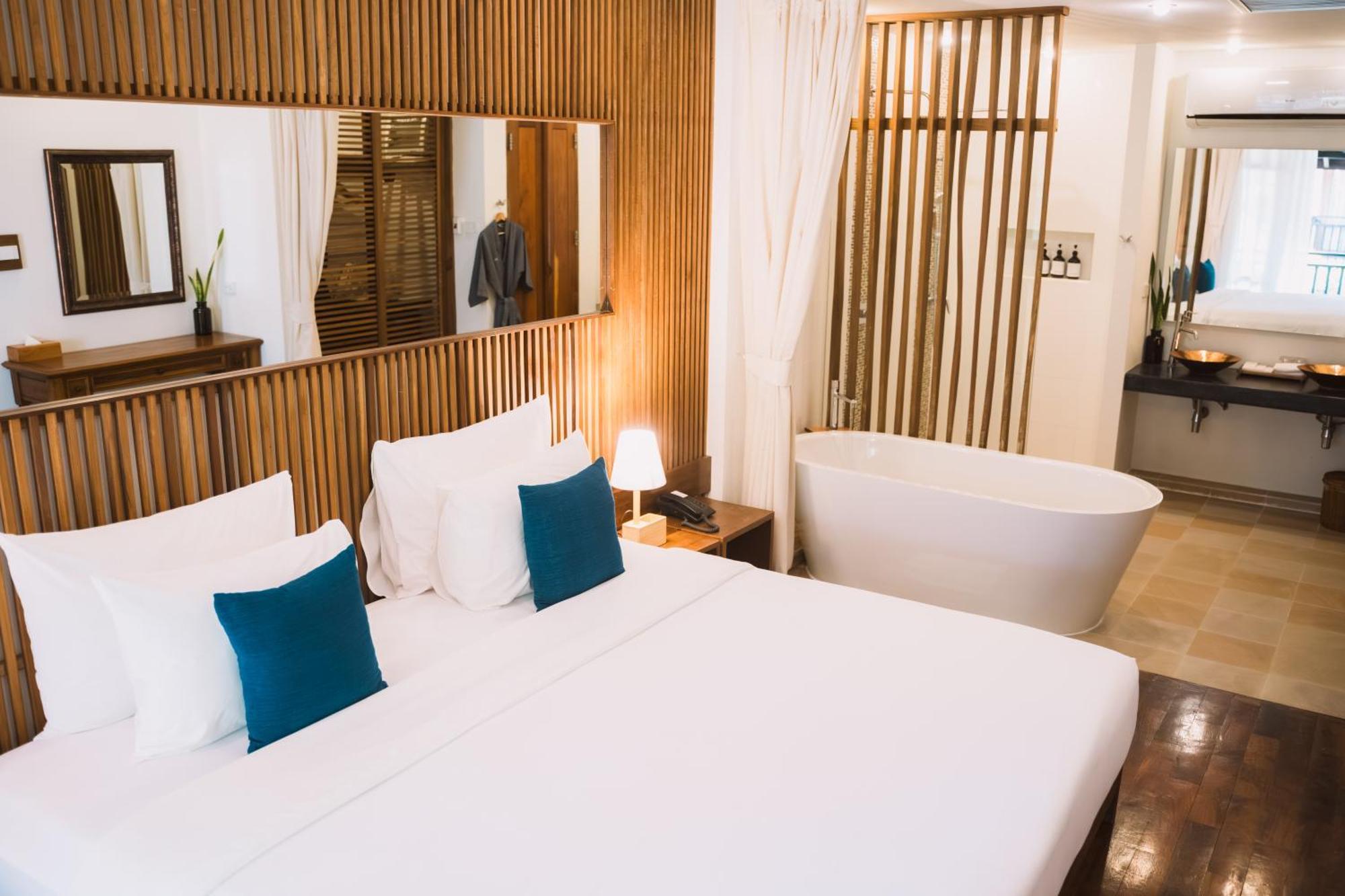 Le Sen Boutique Hotel Луанг Прабанг Екстериор снимка